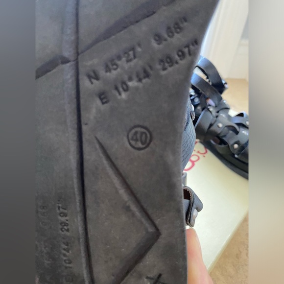 Gorgeous almost brand new black “Payne” Gladiator A.S.98 sandal size 40 - Picture 6 of 11